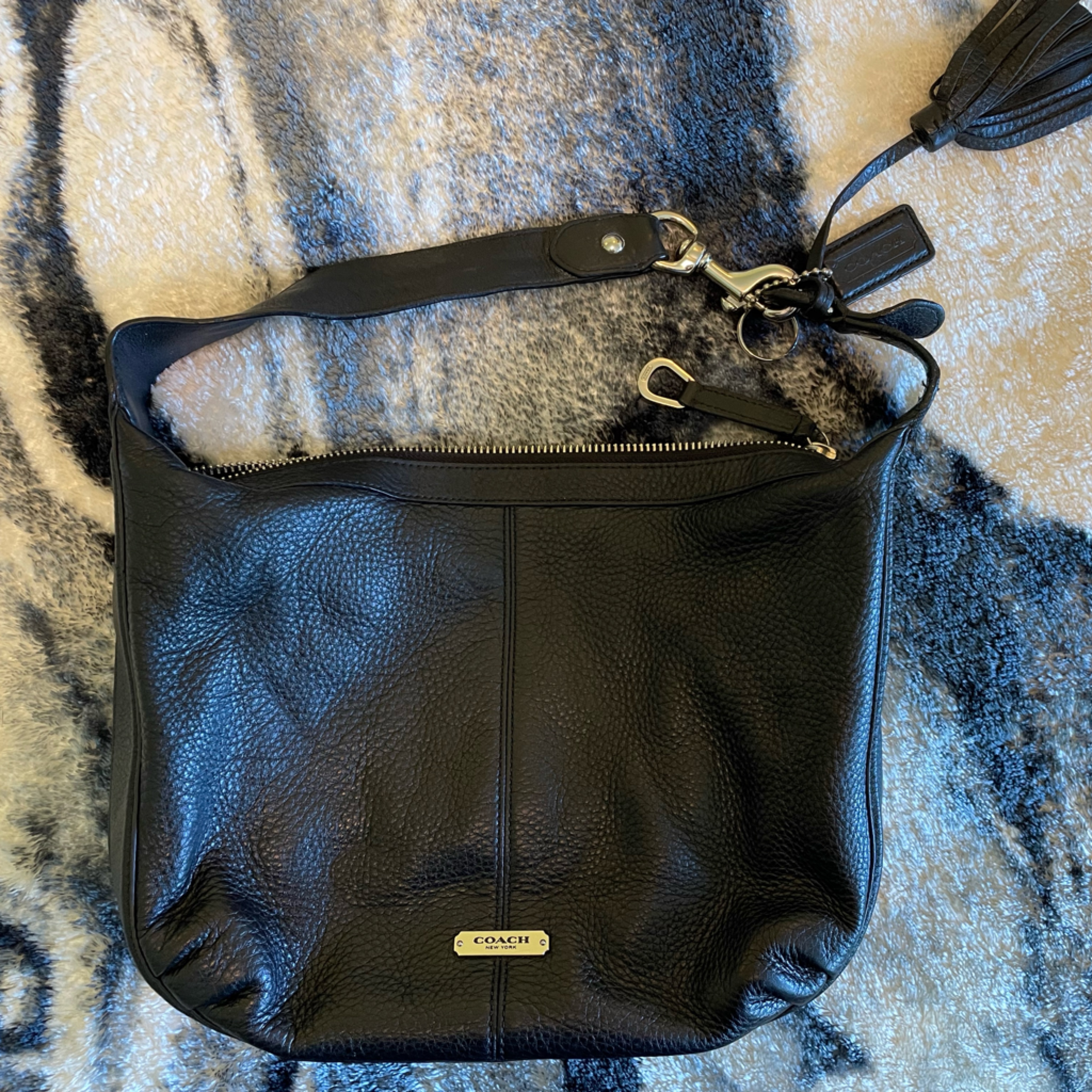 Coach Avery Hand Bag